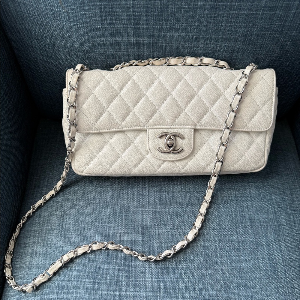 CHANEL Flap Bag, White+Silver, Beautiful, Authenticated!